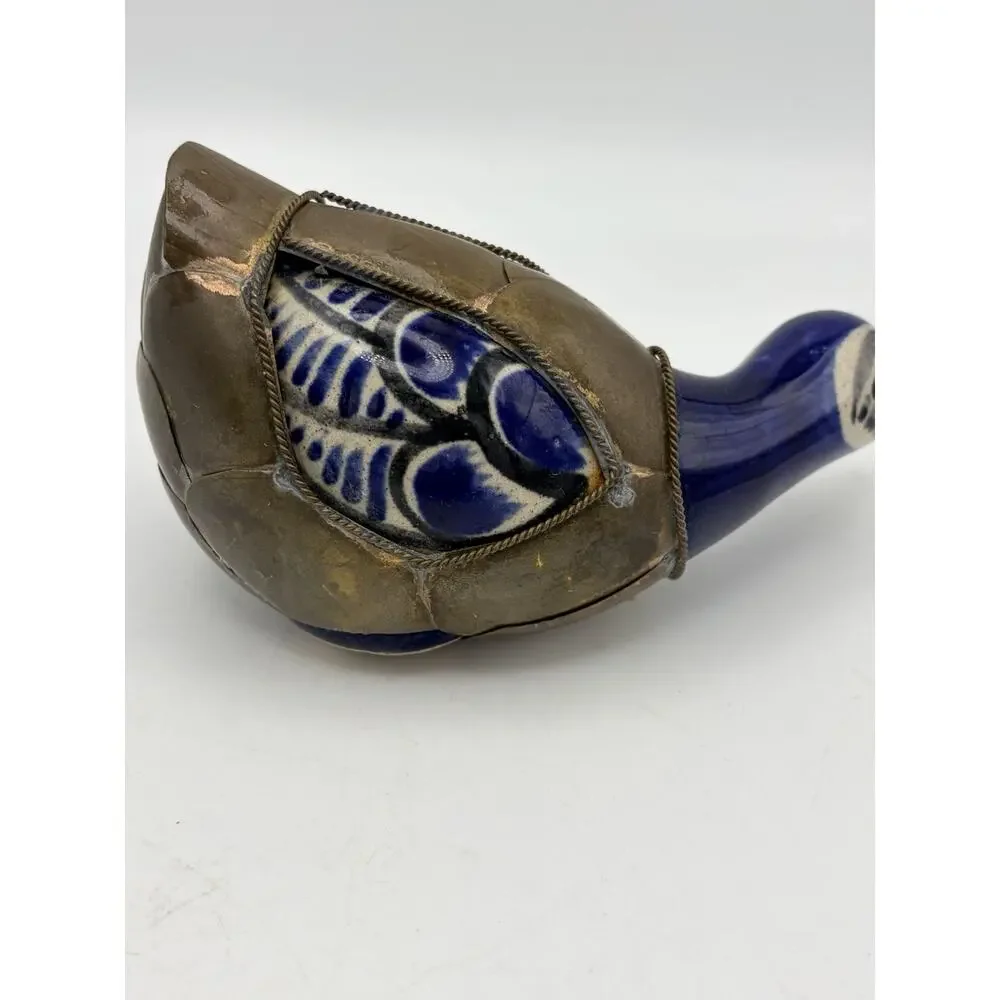 tonala mexican pottery. Vintage And Hand Made.
